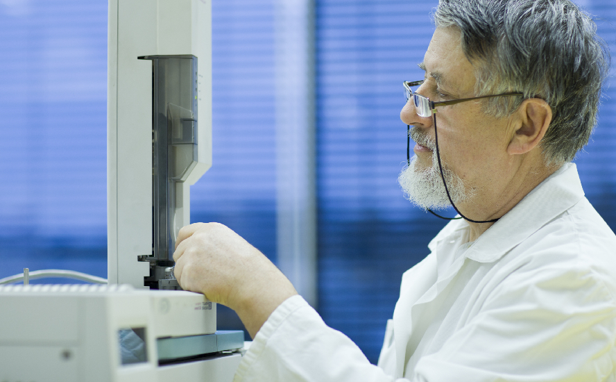 Ventajas de utilizar un cromatógrafo de gases Perkin Elmer para análisis industriales