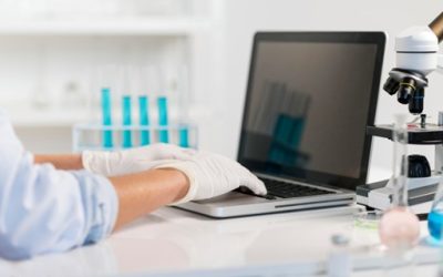 ¿Cada cuánto debe realizarse el mantenimiento preventivo en un cromatógrafo HPLC?